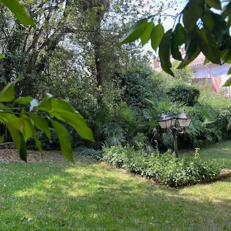 Gardens Of N 6 公寓