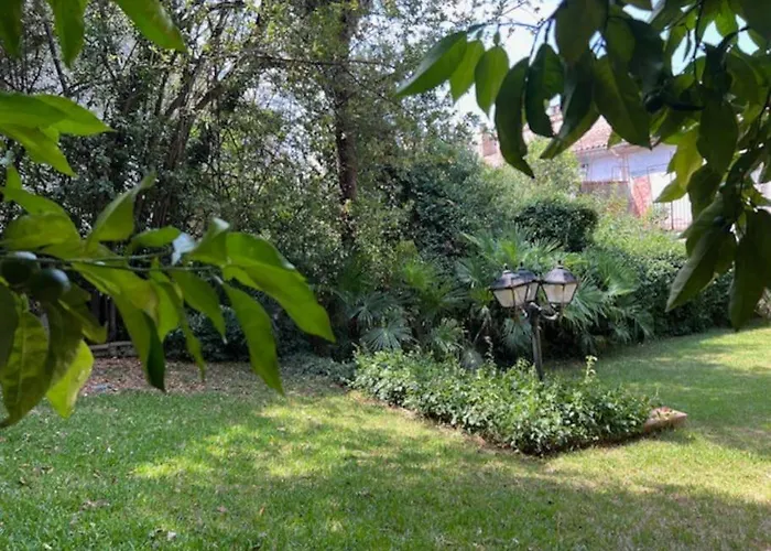 Gardens Of N 6 公寓